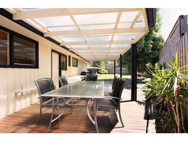 14 Norfolk Avenue, Wantirna South VIC 3152