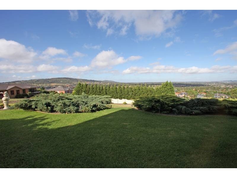 2 Sunset Terrace, Lysterfield VIC 3156
