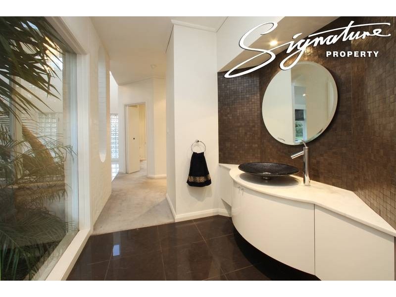 1460 Wellington Road, Lysterfield VIC 3156