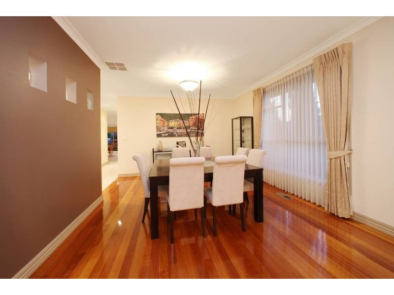 443 Dandelion Drive, Rowville VIC 3178