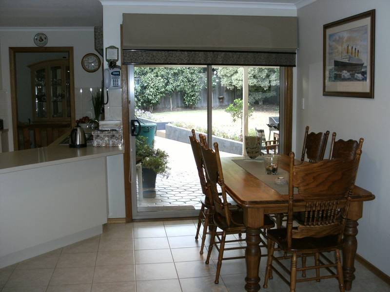 10 Maree Court, Rowville VIC 3178