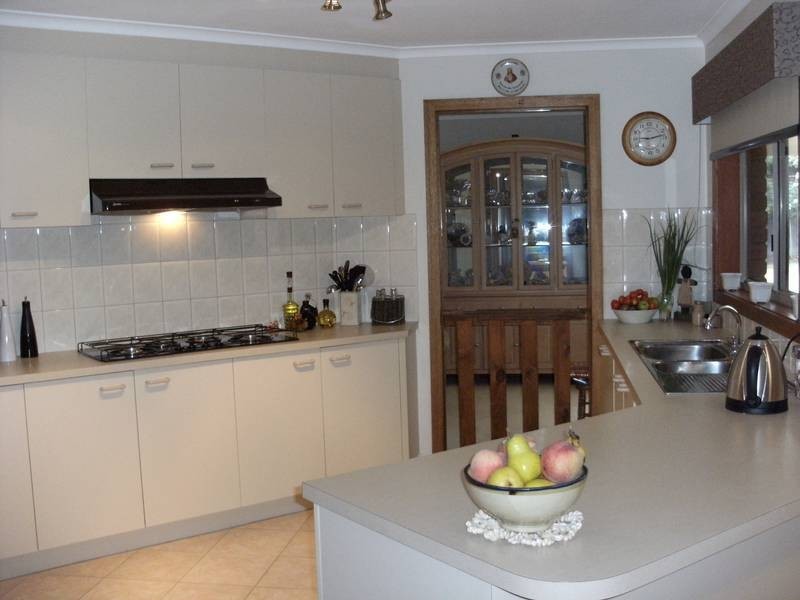 10 Maree Court, Rowville VIC 3178