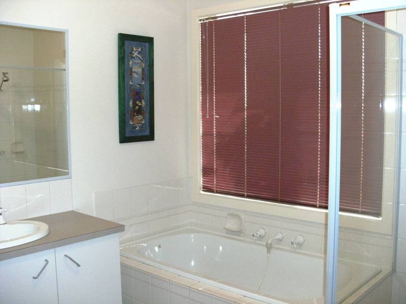 186 Karoo Road, Rowville VIC 3178