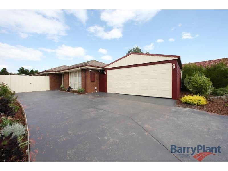 9 Glenlea Close, Rowville VIC 3178