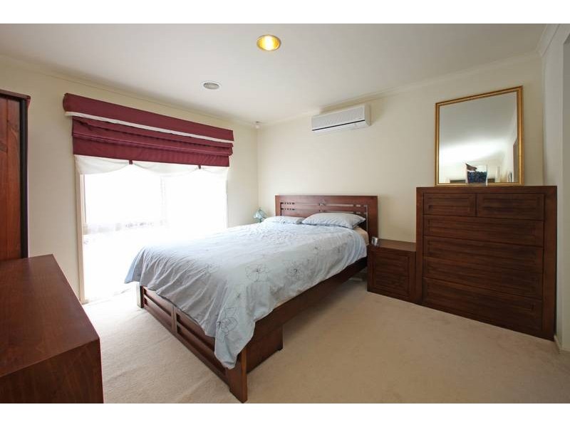 9 Glenlea Close, Rowville VIC 3178