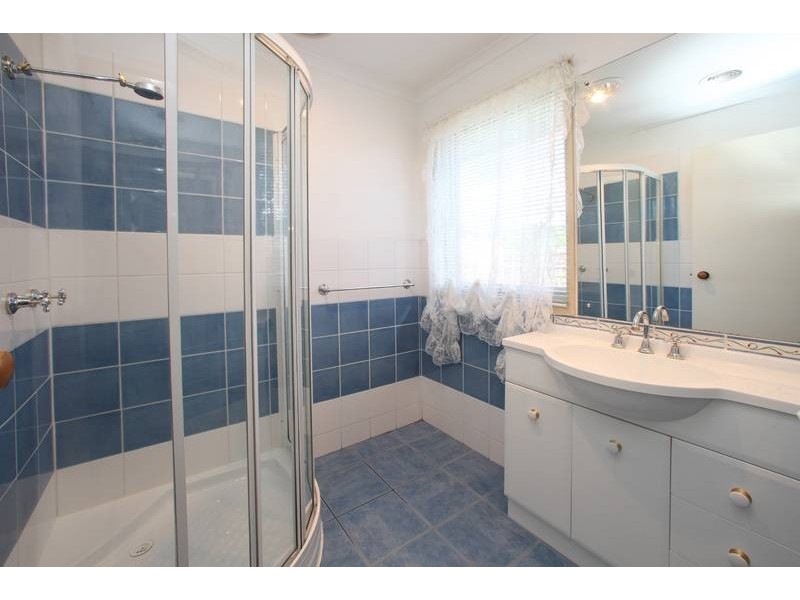 9 Glenlea Close, Rowville VIC 3178