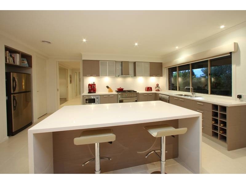 17 Rathgar Road, Lysterfield VIC 3156