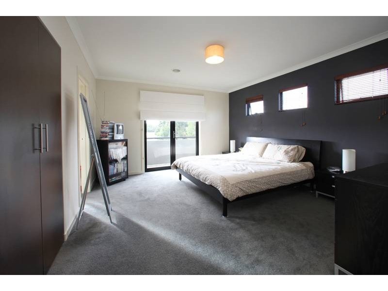 7 Monbulk Crescent, Rowville VIC 3178
