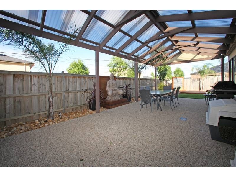 7 Monbulk Crescent, Rowville VIC 3178