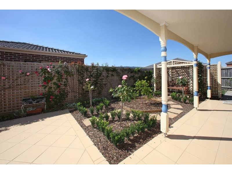 6 Platypus Court, Rowville VIC 3178