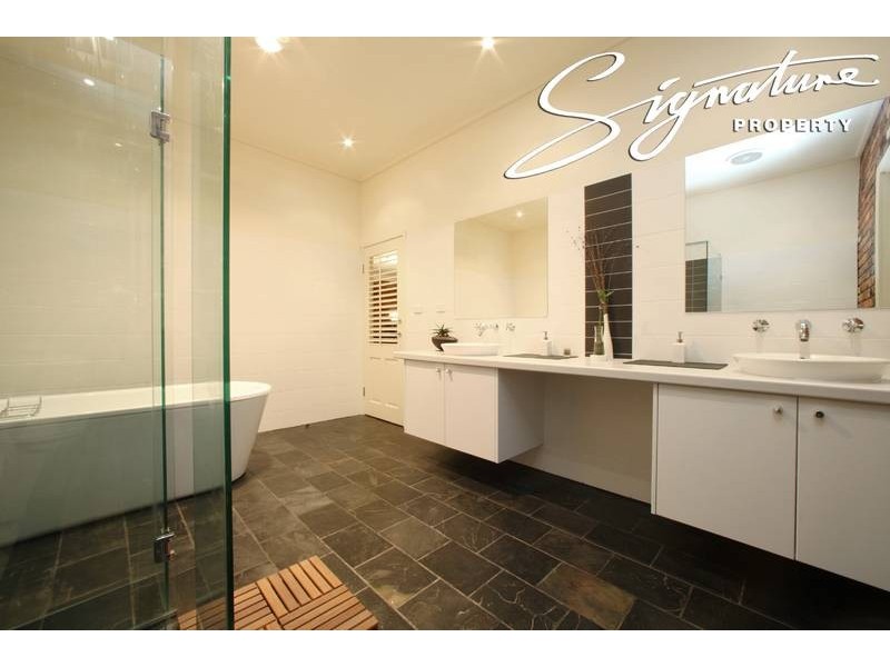 2040 Wellington Road, Clematis VIC 3782