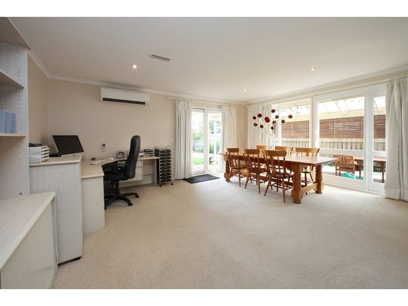 53 Taylors Lane, Rowville VIC 3178