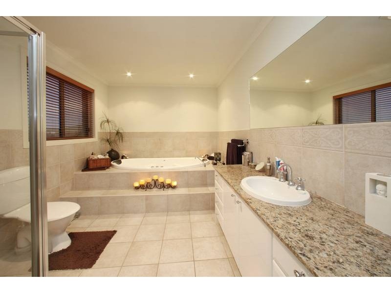 10 Stephenson Court, Rowville VIC 3178