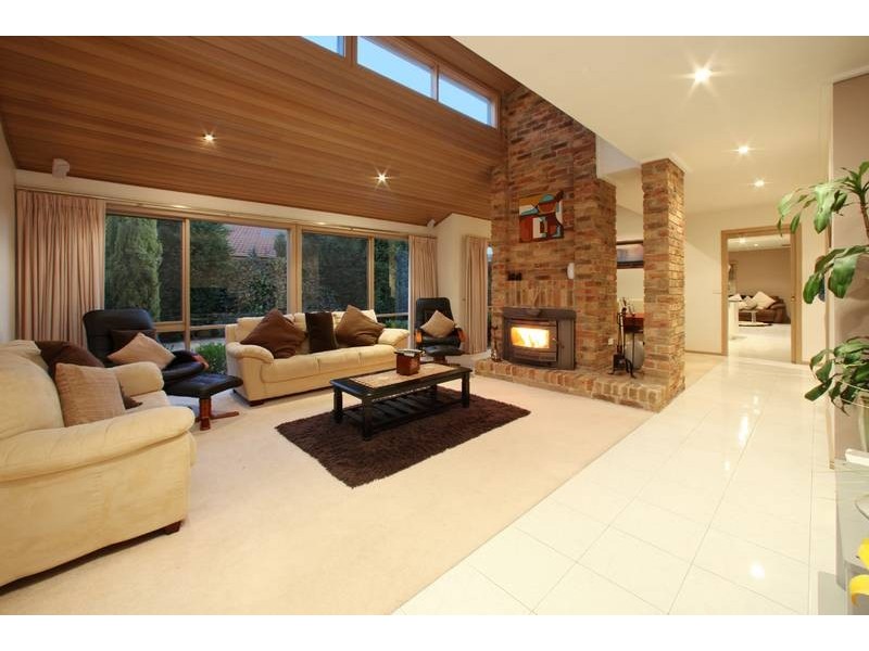 34 Bianca Court, Rowville VIC 3178