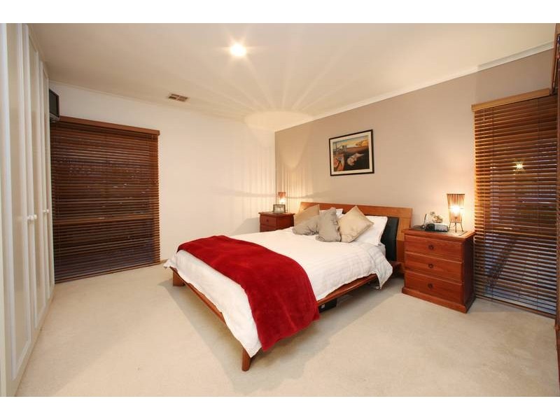 34 Bianca Court, Rowville VIC 3178