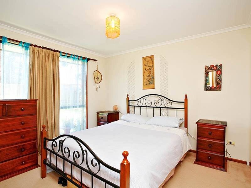 15 Jenhill Court, Rowville VIC 3178