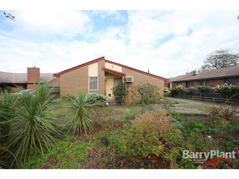 8 Cooper Road, Rowville VIC 3178