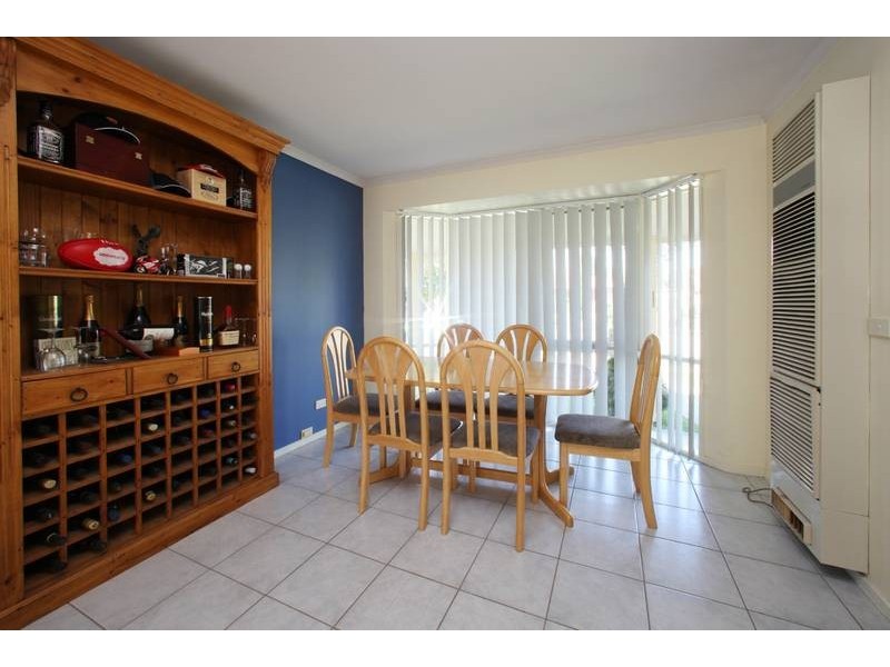 9 Landsborough Avenue, Rowville VIC 3178