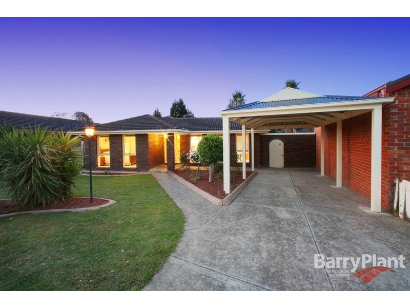 4 Silvan Court, Rowville VIC 3178