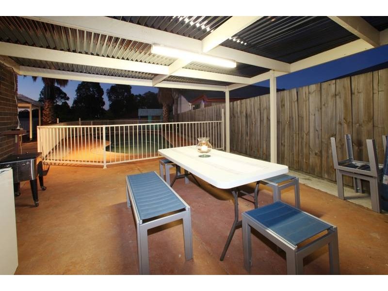 4 Silvan Court, Rowville VIC 3178