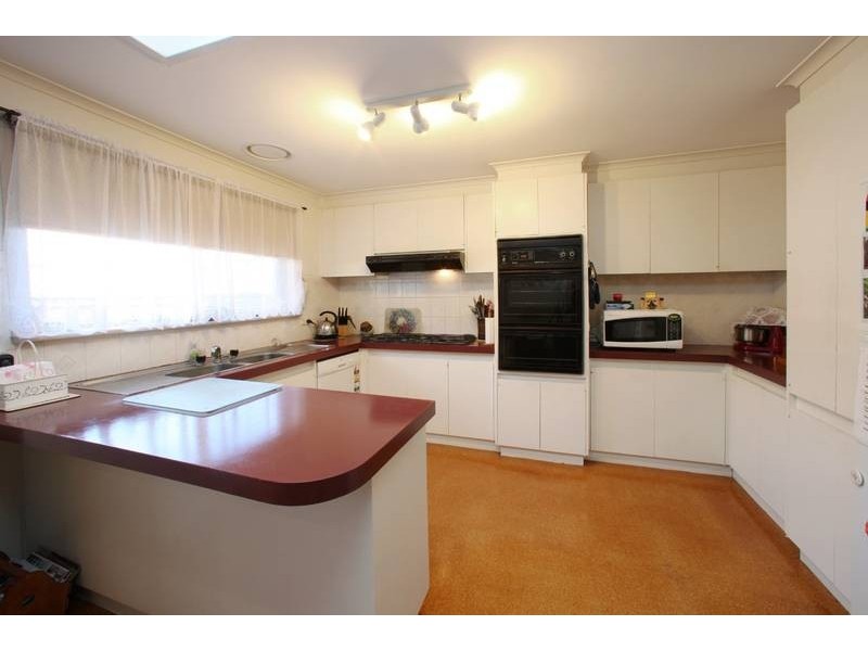 4 Frieda Court, Ferntree Gully VIC 3156