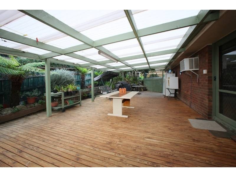 4 Frieda Court, Ferntree Gully VIC 3156