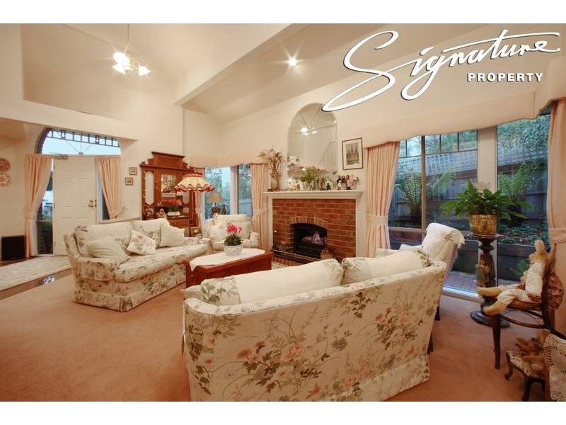 112 Oaktree Rise, Lysterfield VIC 3156