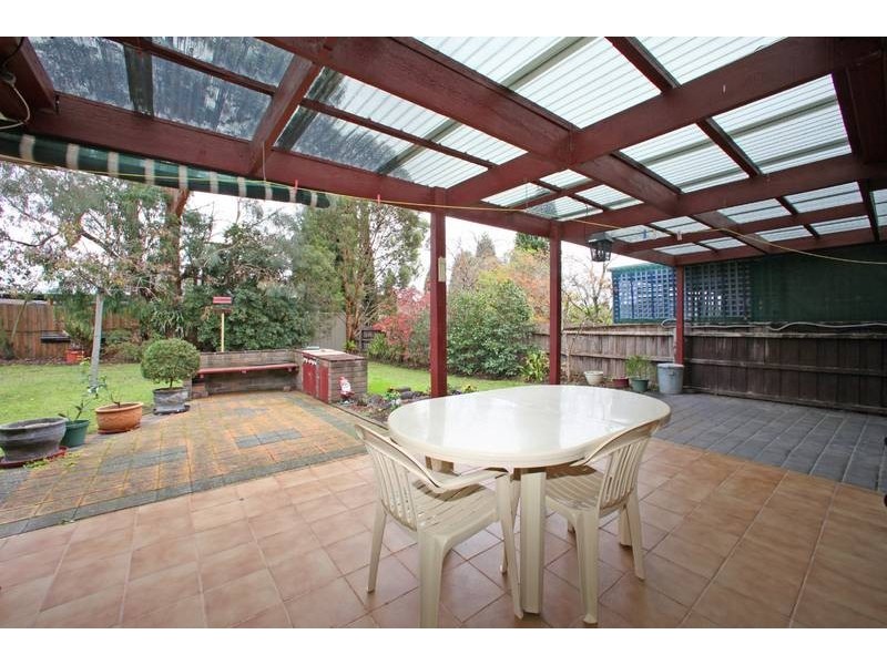 17 Mantung Crescent, Rowville VIC 3178