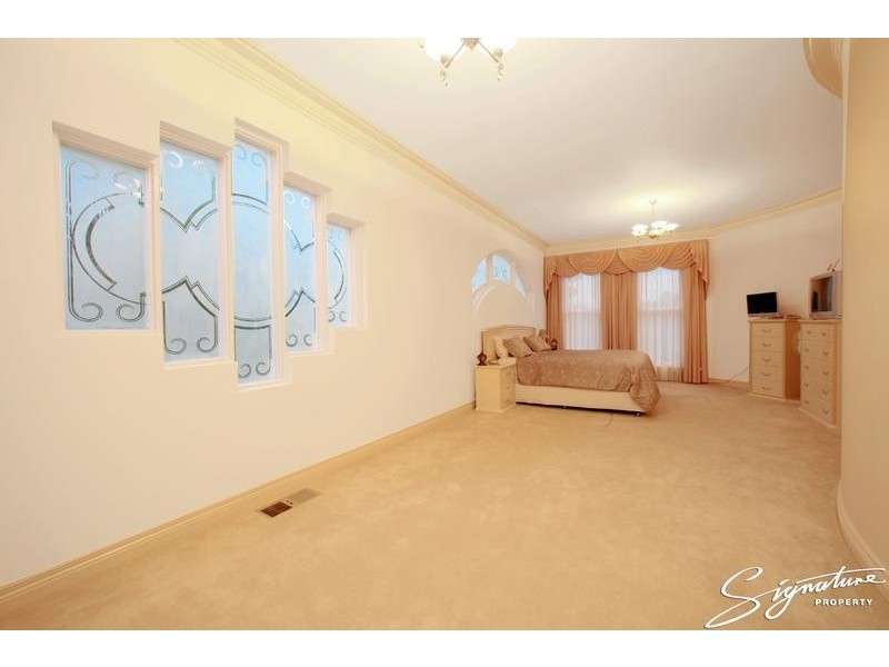 40 Tetragona Quadrant, Rowville VIC 3178