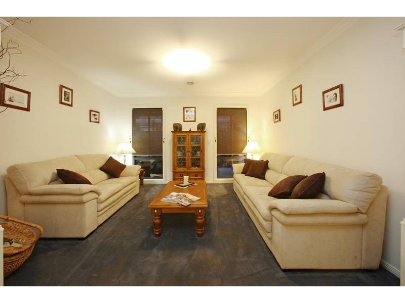 28 Ellendale Street, Rowville VIC 3178