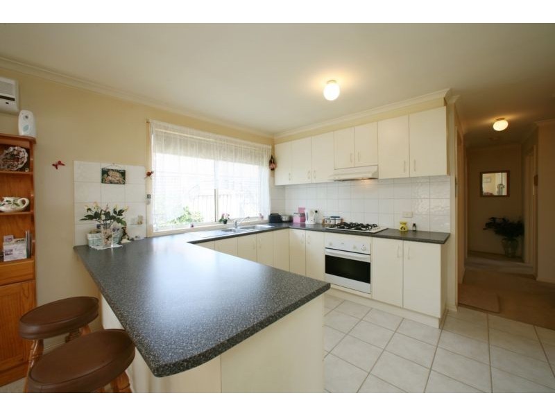 1/121 Murrindal Drive, Rowville VIC 3178