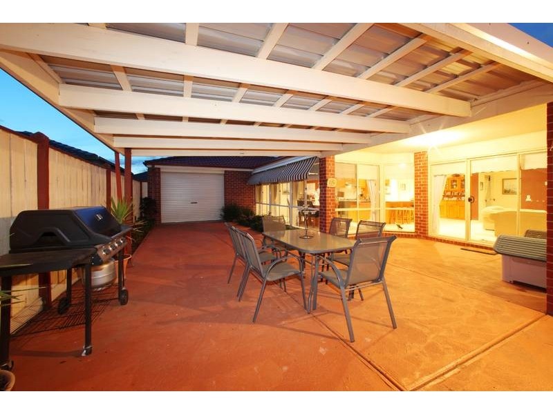 44 Kilcunda Drive, Rowville VIC 3178