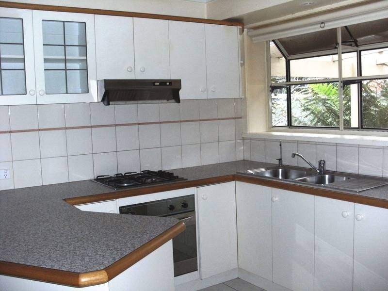 9 Mindara Avenue, Rowville VIC 3178