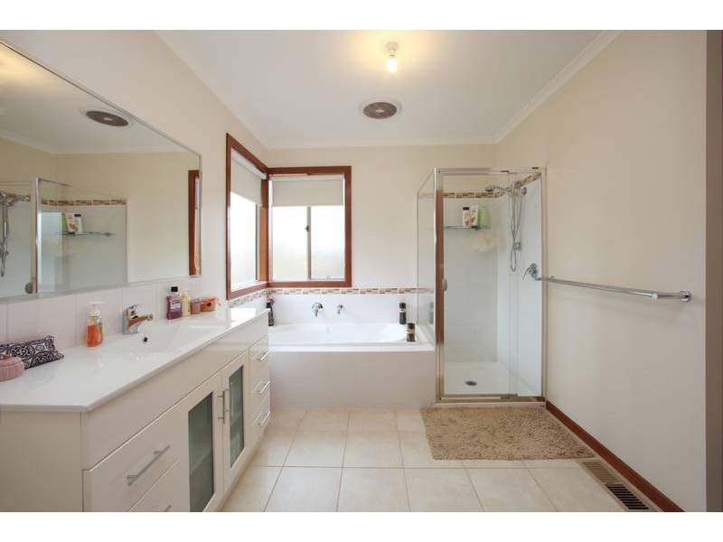 Ferntree Gully VIC 3156