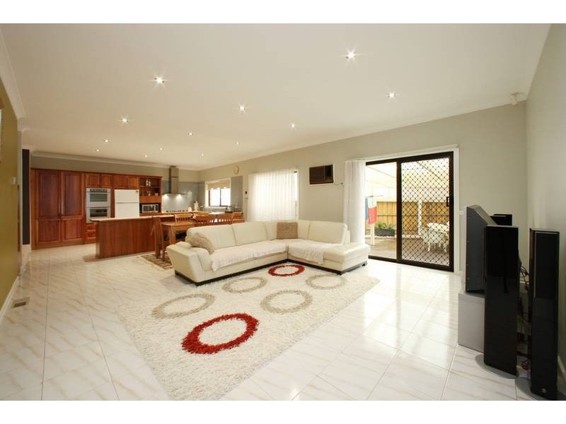 64 Turramurra Drive, Rowville VIC 3178