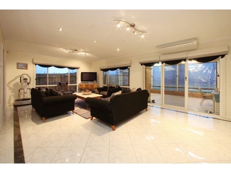 3 Bailey James Court, Rowville VIC 3178