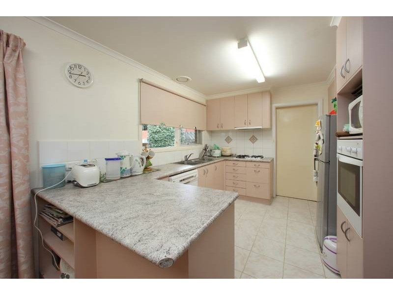 18 Roma Street, Scoresby VIC 3179
