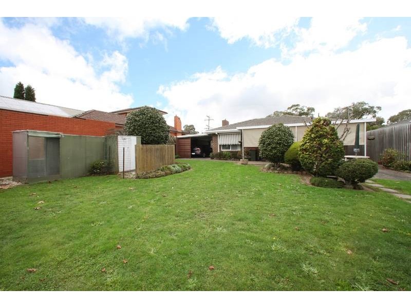 18 Roma Street, Scoresby VIC 3179