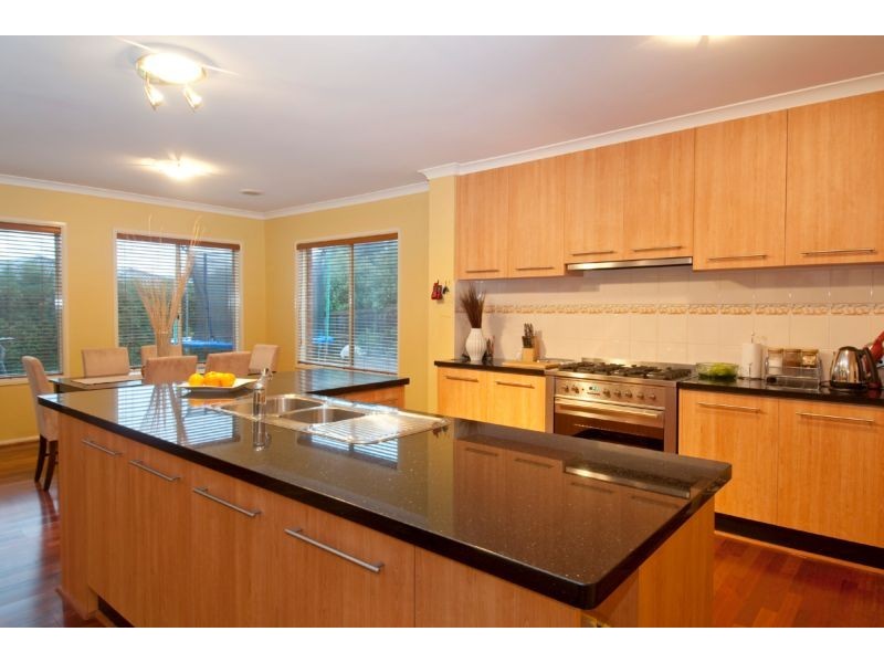 49 Langhorne Crescent, Rowville VIC 3178