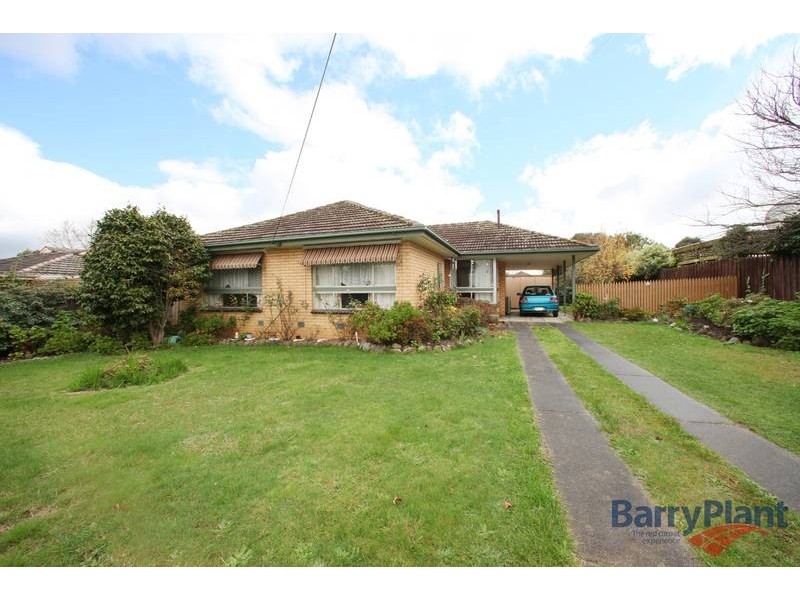 15 Latona Avenue, Knoxfield VIC 3180