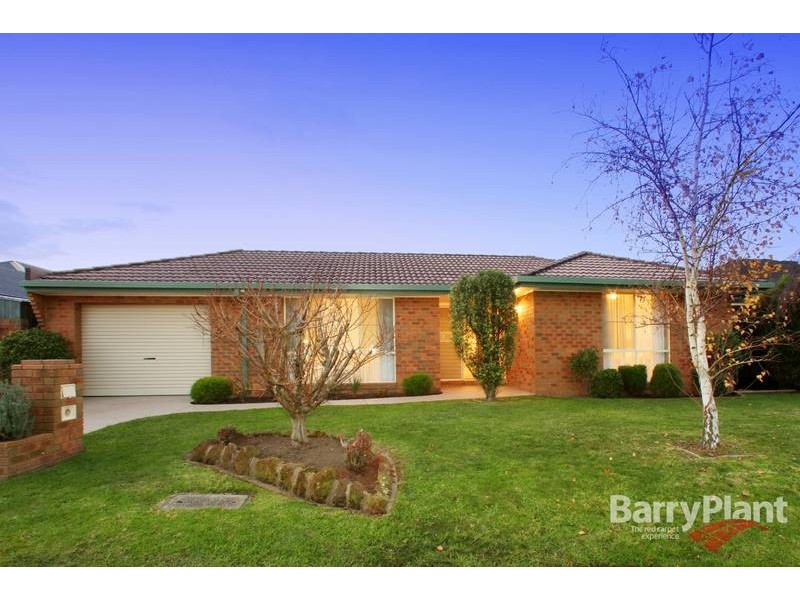 5 Muirfield Court, Rowville VIC 3178