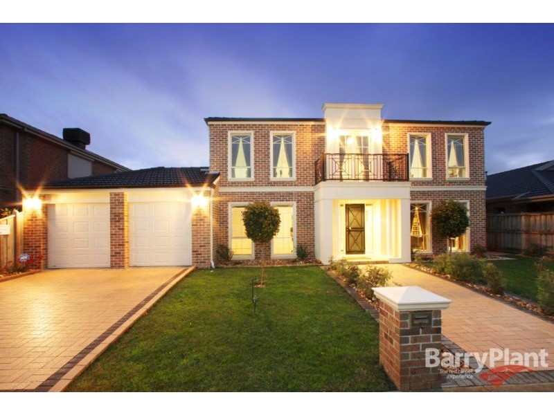 62 Langhorne Crescent, Rowville VIC 3178