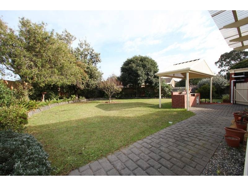 2 Belar Court, Ferntree Gully VIC 3156