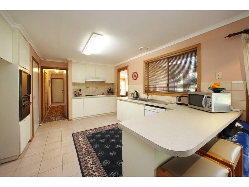 2 Clyne Place, Rowville VIC 3178