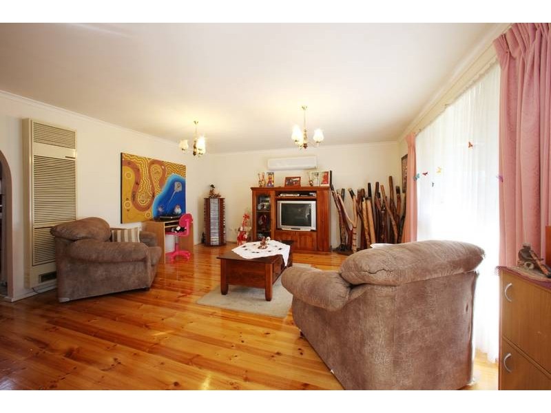 2 Settlers Court, Rowville VIC 3178