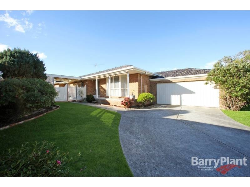 19 Laanecoorie Drive, Lysterfield VIC 3156