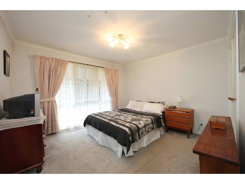 301 Dandelion Drive, Rowville VIC 3178