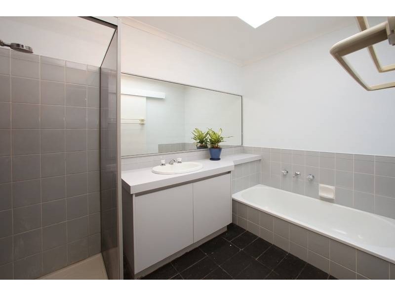 301 Dandelion Drive, Rowville VIC 3178