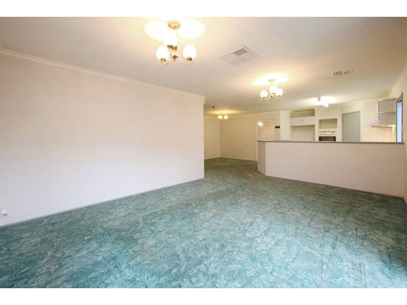 12 Stephanie Close, Ferntree Gully VIC 3156