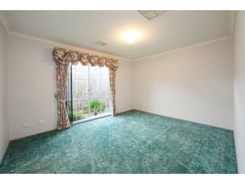 12 Stephanie Close, Ferntree Gully VIC 3156